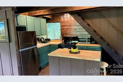 42 Mountain Farm Road, Burnsville, NC 28714 - Photo 5
