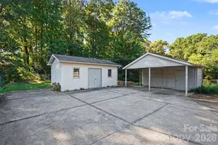 1204 Vickie Ln, Stallings, NC 28104 - Photo 15