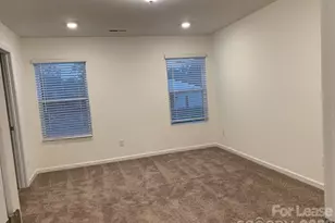 6049 Rizer Dr, Charlotte, NC 28269 - Photo 27