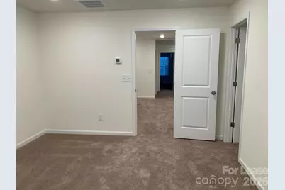 6049 Rizer Drive, Charlotte, NC 28269 - Photo 37