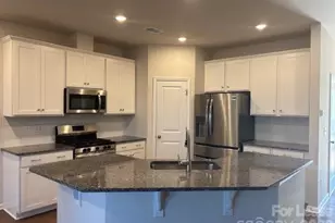 13931 Castle Nook Dr, Charlotte, NC 28273 - Photo 5