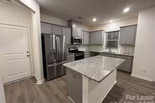 5034 Falstone Dr, Charlotte, NC 28269 - Photo 9