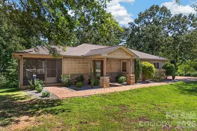117 Edgewood Avenue, Landrum, SC 29356 - Photo 23