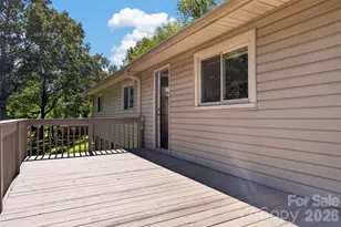 117 Edgewood Ave, Landrum, SC 29356 - Photo 17