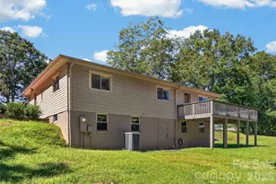 117 Edgewood Ave, Landrum, SC 29356 - Photo 21