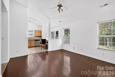 5327 Fernhill Drive, Charlotte, NC 28217 - Photo 5