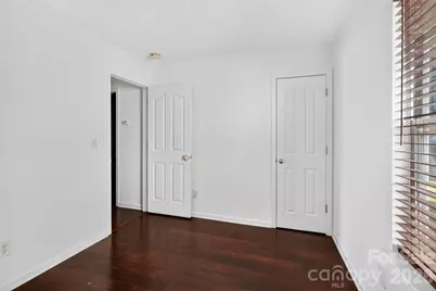 5327 Fernhill Drive, Charlotte, NC 28217 - Photo 11