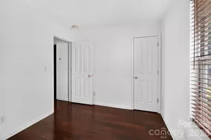 5327 Fernhill Dr, Charlotte, NC 28217 - Photo 11