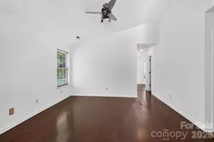 5327 Fernhill Dr, Charlotte, NC 28217 - Photo 9