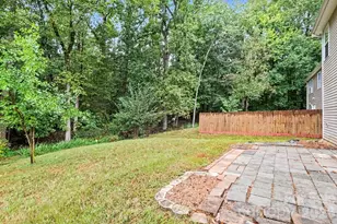 3229 Kayla Ln, Charlotte, NC 28215 - Photo 23
