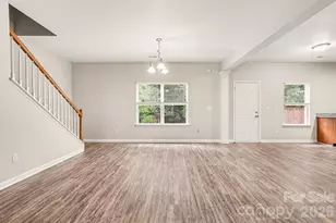 3229 Kayla Ln, Charlotte, NC 28215 - Photo 5