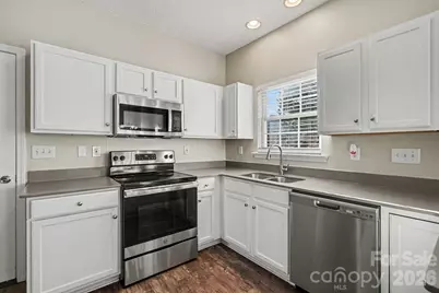 1009 Sandy Point Drive SW, Concord, NC 28025 - Photo 5