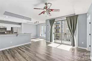 718 W Trade St, Charlotte, NC 28202 - Photo 5