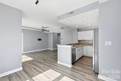 718 W Trade Street, Charlotte, NC 28202 - Photo 9