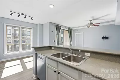 718 W Trade Street, Charlotte, NC 28202 - Photo 13