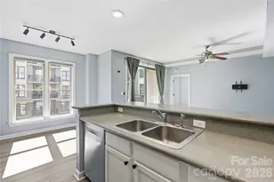 718 W Trade St, Charlotte, NC 28202 - Photo 13