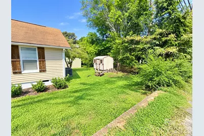 514 S Chapel Street, Landis, NC 28088 - Photo 5