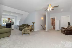 418 Kingsburry Rd, Clover, SC 29710 - Photo 37