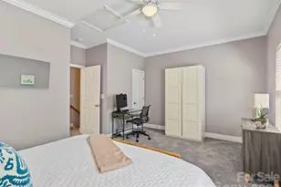 4460 Yoruk Forest Ln, Charlotte, NC 28211 - Photo 17