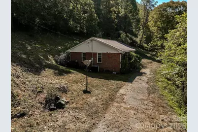 10730 US 19W Highway, Burnsville, NC 28714 - Photo 13