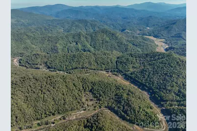10730 US 19W Highway, Burnsville, NC 28714 - Photo 11