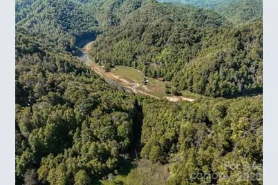 10730 US 19W Highway, Burnsville, NC 28714 - Photo 17