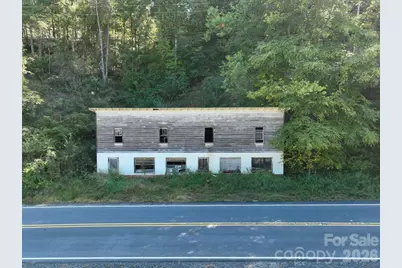 10730 US 19W Highway, Burnsville, NC 28714 - Photo 15