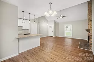 5508 Whistlewood Ln, Charlotte, NC 28208 - Photo 11