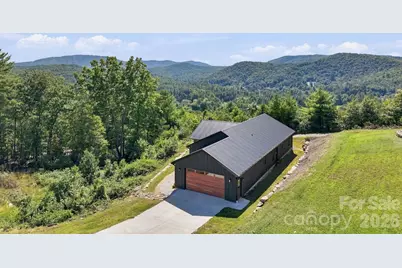 669 Crystal Heights Drive, Hendersonville, NC 28739 - Photo 35