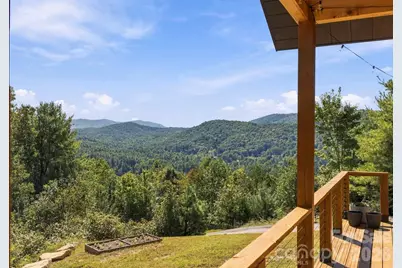 669 Crystal Heights Drive, Hendersonville, NC 28739 - Photo 7