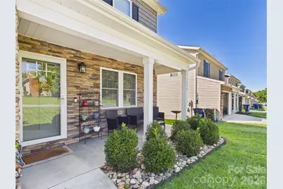 1358 26th Avenue NE, Hickory, NC 28601 - Photo 5