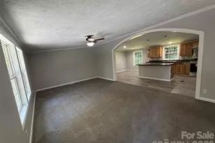 1034 Hidden View Loop, Marion, NC 28752 - Photo 5