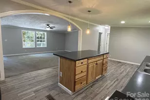 1034 Hidden View Loop, Marion, NC 28752 - Photo 11