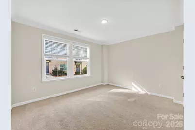 332 Hastings Run Drive, Charlotte, NC 28211 - Photo 5