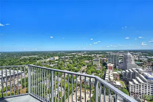 210 N Church St, Charlotte, NC 28202 - Photo 5