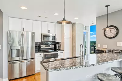 210 N Church Street #3415, Charlotte, NC 28202 - Photo 11