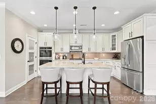 2213 Lincolnshire Ln, Waxhaw, NC 28173 - Photo 9
