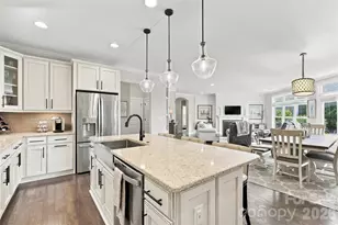 2213 Lincolnshire Ln, Waxhaw, NC 28173 - Photo 11