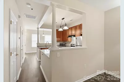 614 E 9th Street, Charlotte, NC 28202 - Photo 15
