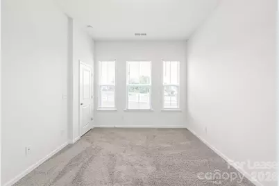 5807 Clear Creek Lane, Charlotte, NC 28215 - Photo 19