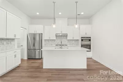 5807 Clear Creek Lane, Charlotte, NC 28215 - Photo 11