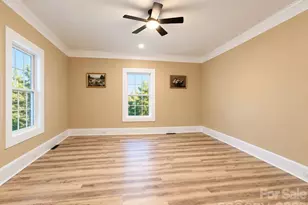 303 N Rose Ave, Kannapolis, NC 28083 - Photo 9