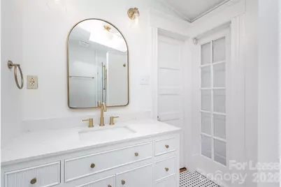 320 E Worthington Avenue, Charlotte, NC 28203 - Photo 7