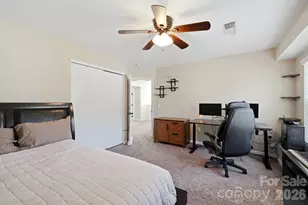 2729 Markham Woods Ct, Charlotte, NC 28214 - Photo 23