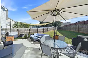 2729 Markham Woods Ct, Charlotte, NC 28214 - Photo 27