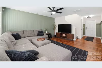 2729 Markham Woods Court, Charlotte, NC 28214 - Photo 3
