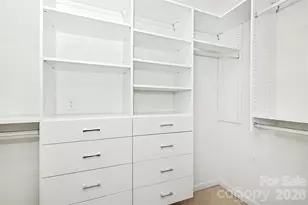 4617 Halstead Dr, Charlotte, NC 28209 - Photo 27