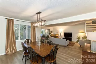 503 Crowfields Ln, Asheville, NC 28803 - Photo 5