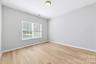 1704 Swan Dr, Charlotte, NC 28216 - Photo 3
