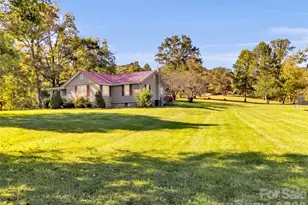 408 Sunny Dr, Waynesville, NC 28786 - Photo 37